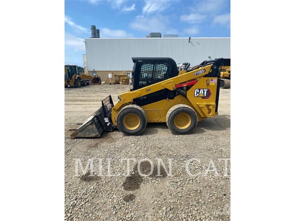CAT 272D3XE Minilæsser - skridstyret