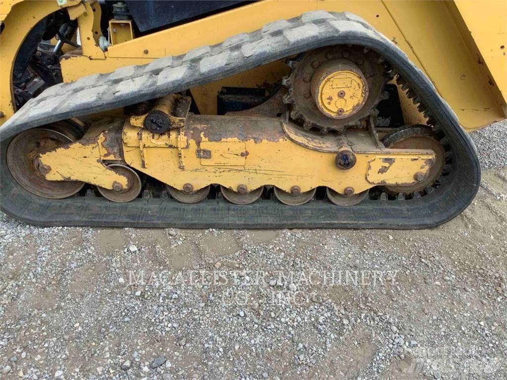 CAT 279D Larvebåndslæssere