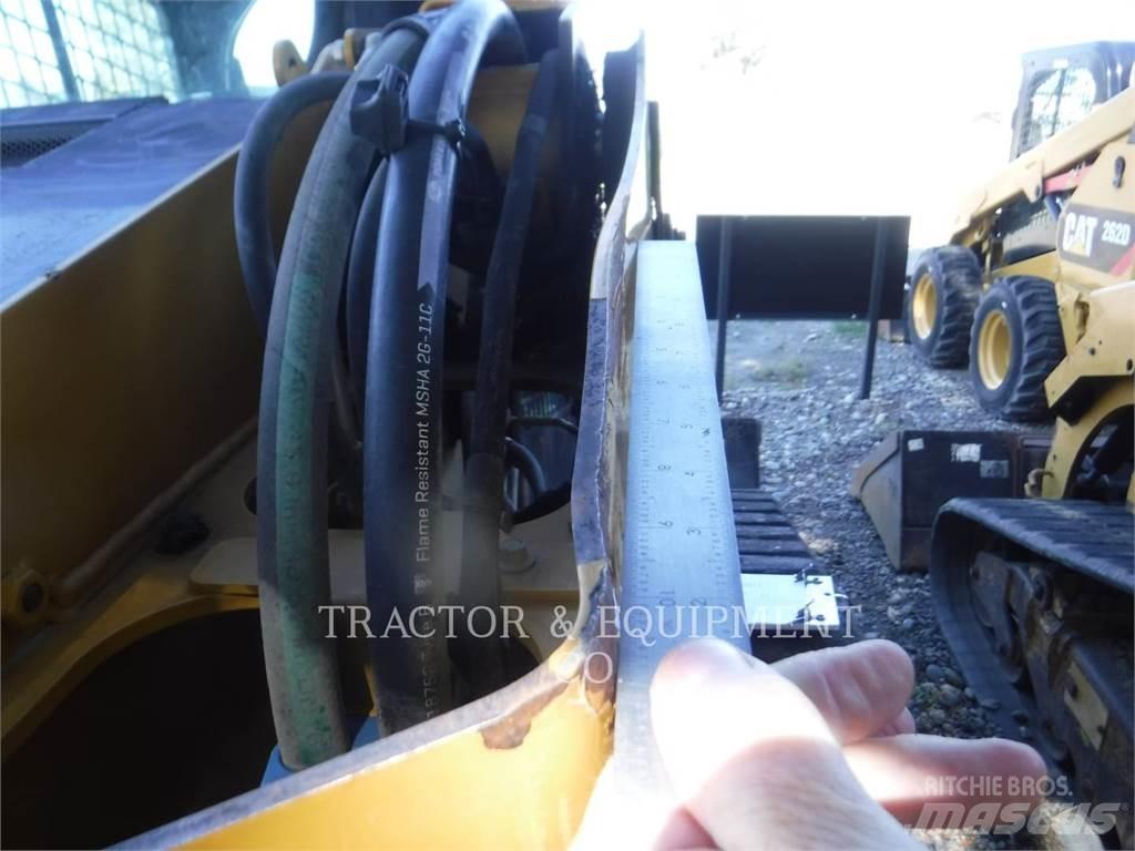 CAT 279D H2CB Minilæsser - skridstyret