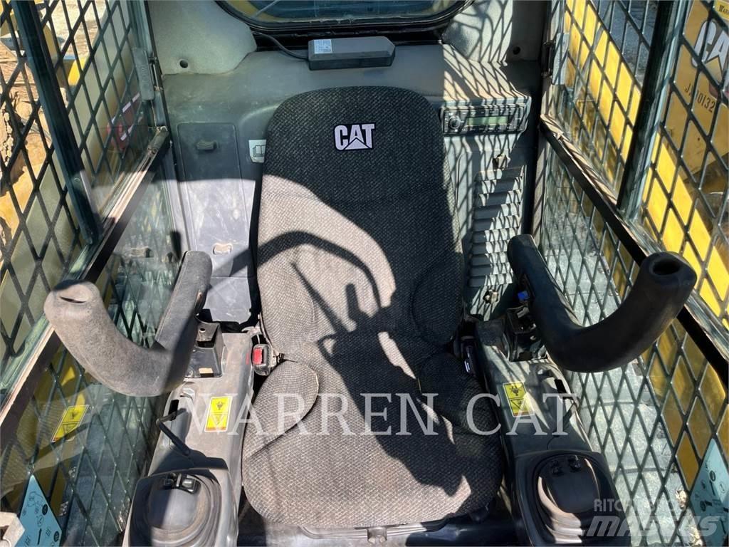 CAT 299D2 Larvebåndslæssere