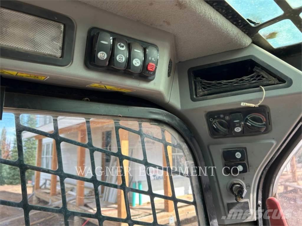 CAT 299D2 Larvebåndslæssere