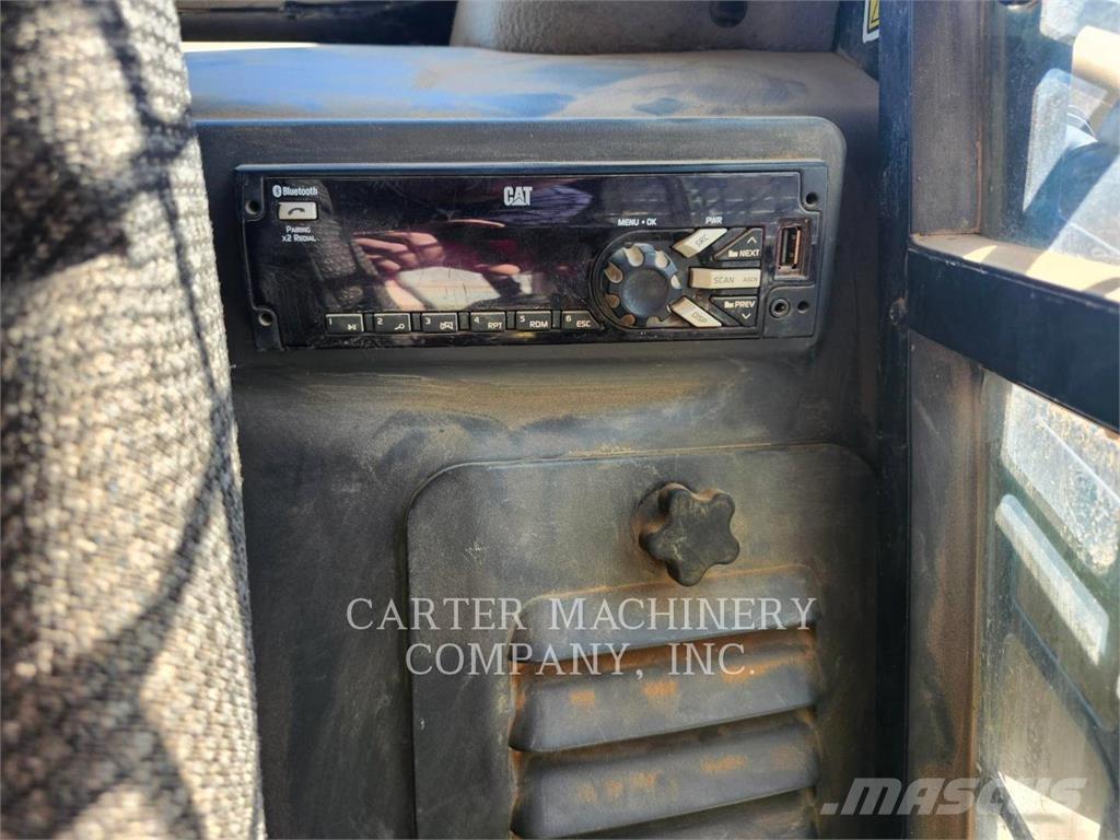 CAT 299D2 Minilæsser - skridstyret