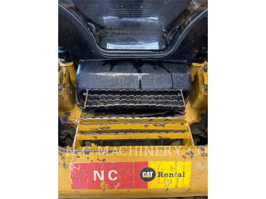 CAT 299D2 XHP Minilæsser - skridstyret