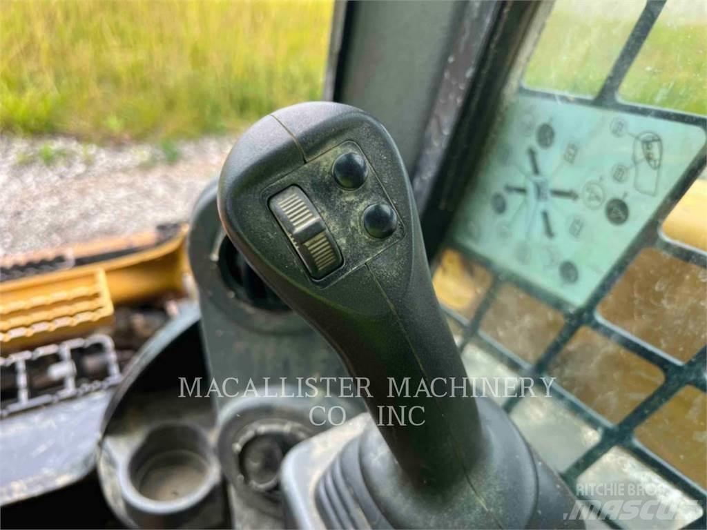 CAT 299D3 Larvebåndslæssere