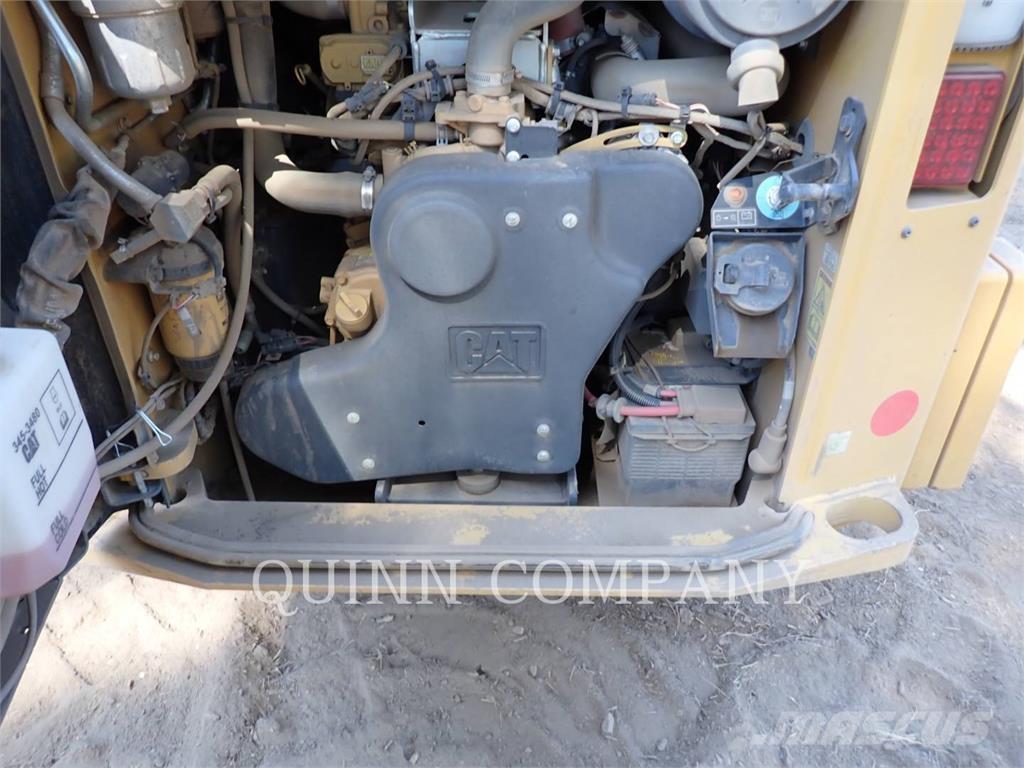 CAT 299D3 Minilæsser - skridstyret