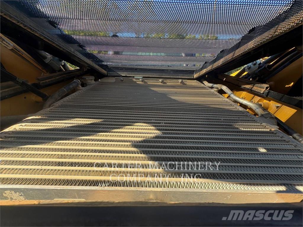 CAT 299D3 Minilæsser - skridstyret