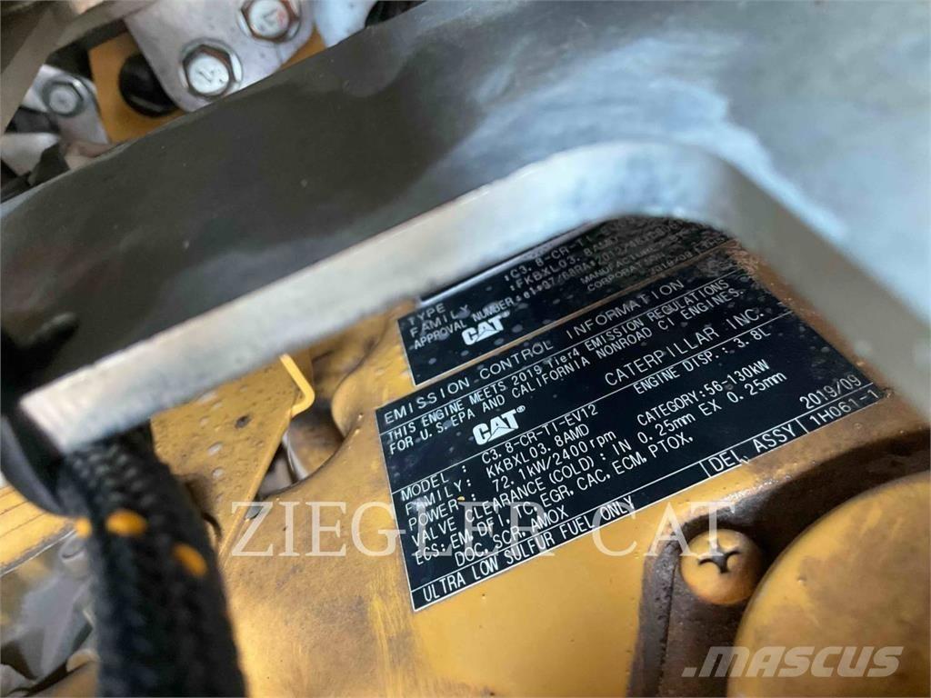 CAT 299D3 Larvebåndslæssere