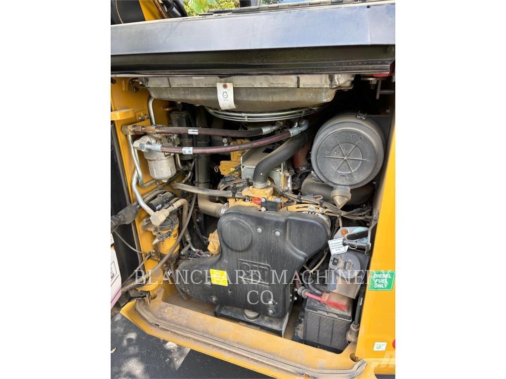 CAT 299D3 Larvebåndslæssere