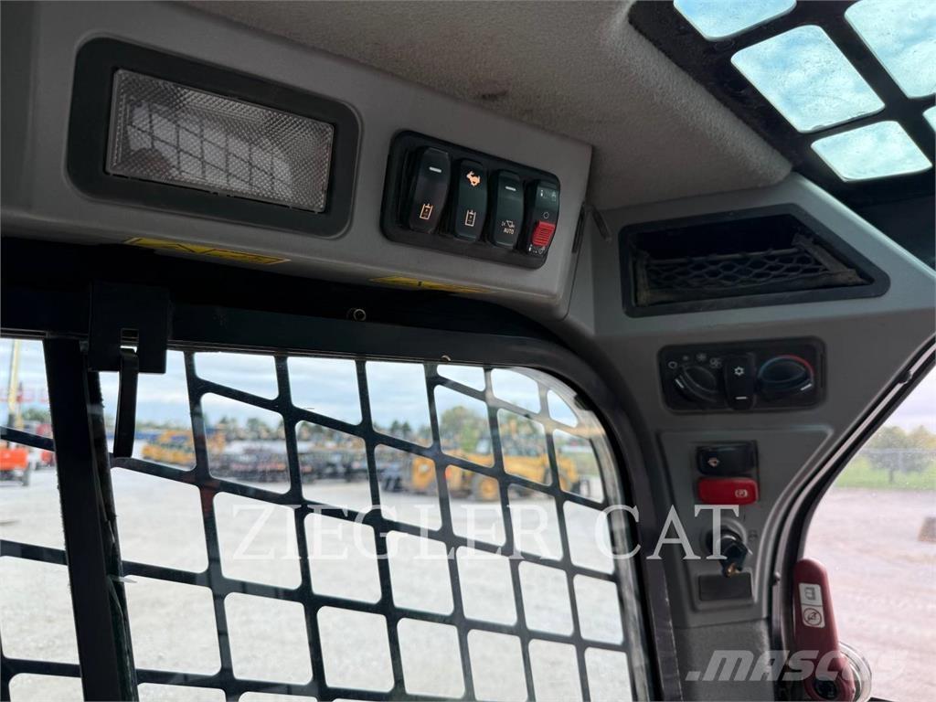 CAT 299D3XE Larvebåndslæssere