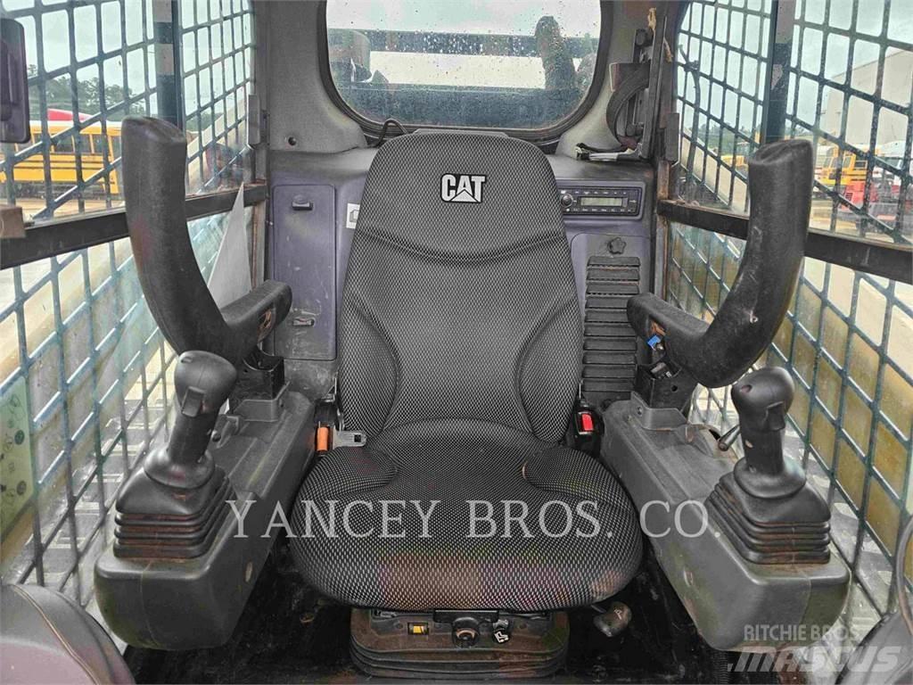 CAT 299D3XE Minilæsser - skridstyret