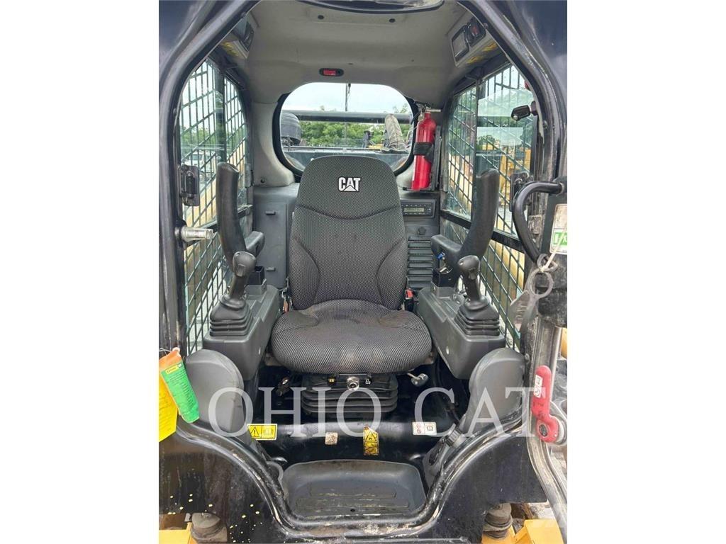 CAT 299D3XE Minilæsser - skridstyret