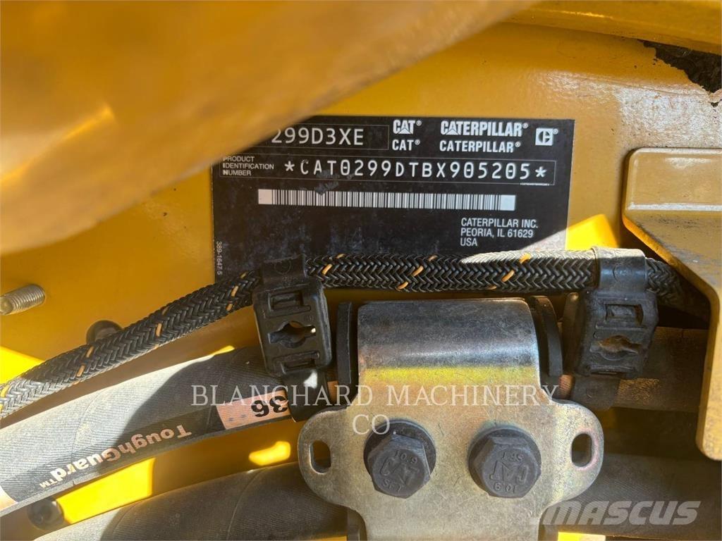 CAT 299D3XE Larvebåndslæssere