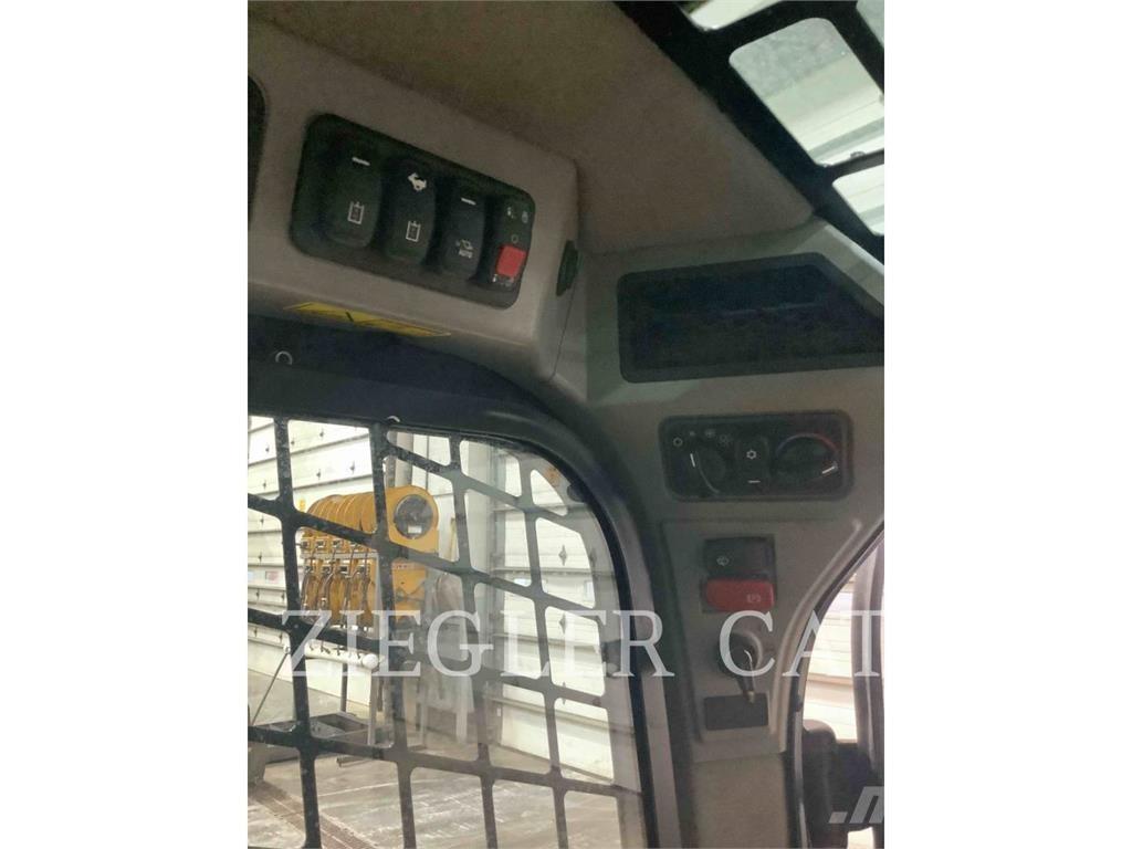 CAT 299D3XE Larvebåndslæssere