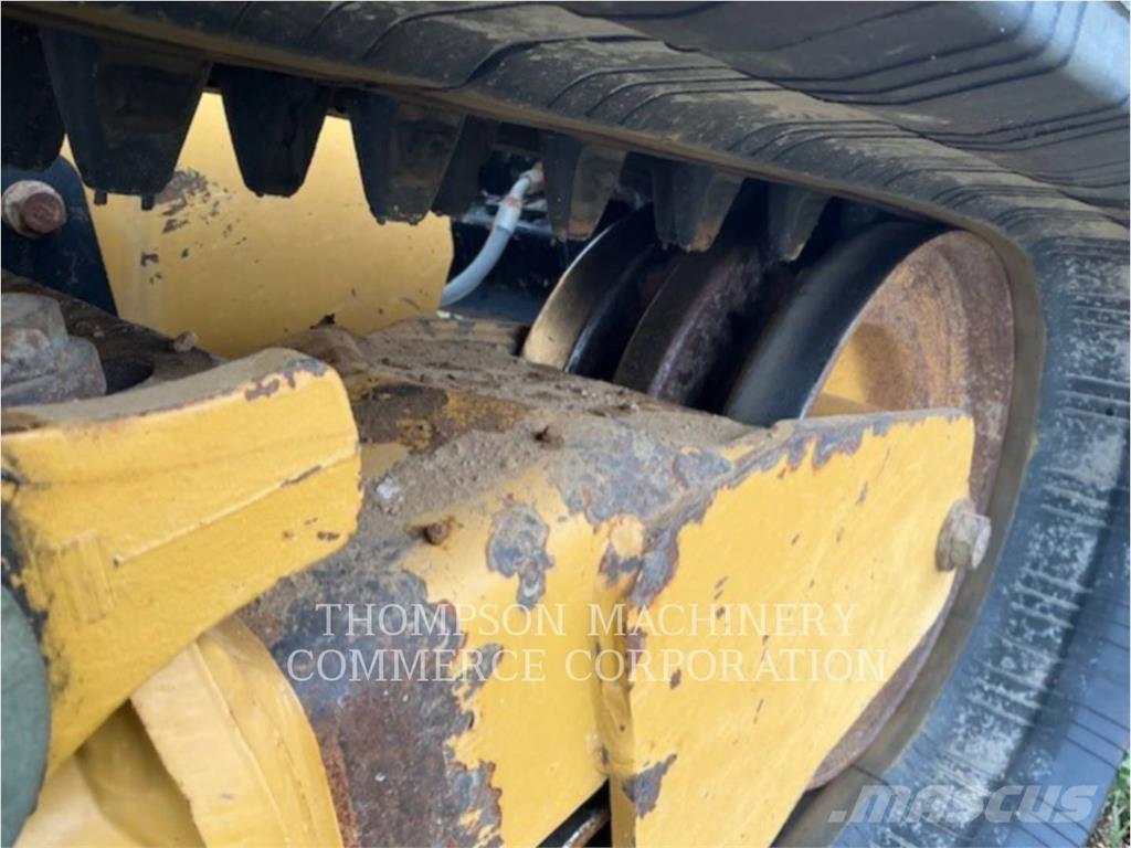 CAT 299D3XE Larvebåndslæssere