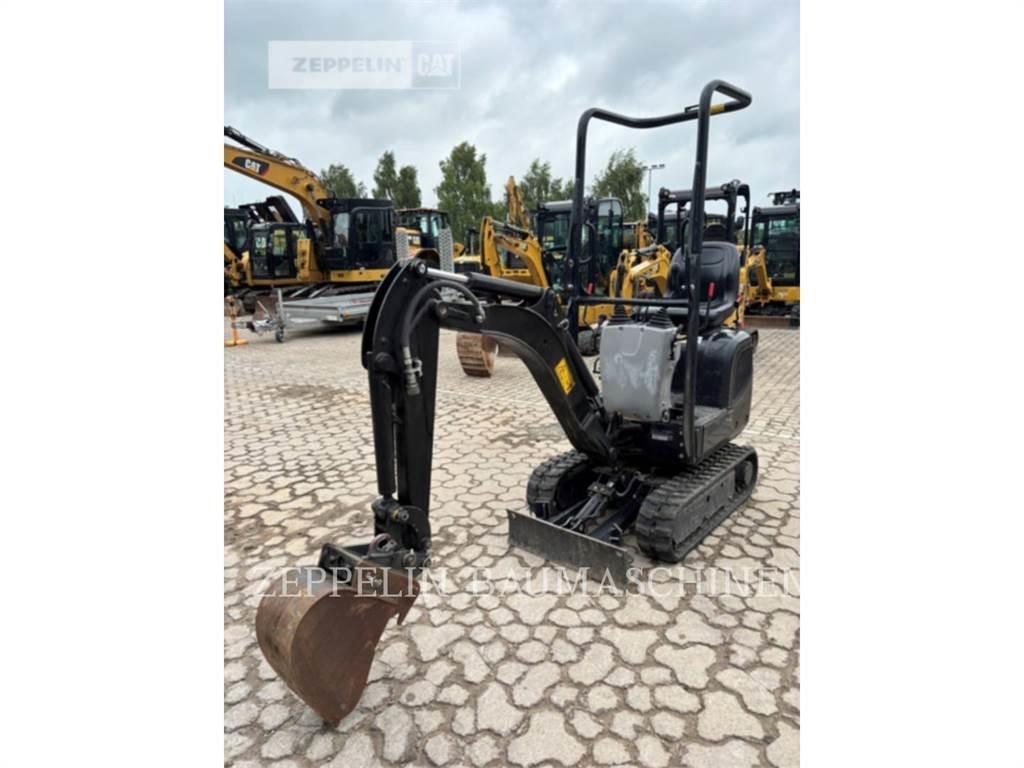 CAT 300.9D Gravemaskiner på larvebånd