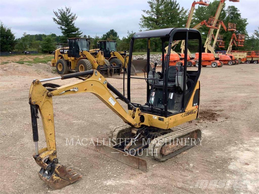 CAT 301.4C Gravemaskiner på larvebånd