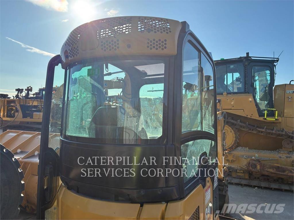 CAT 301.6-05 Gravemaskiner på larvebånd