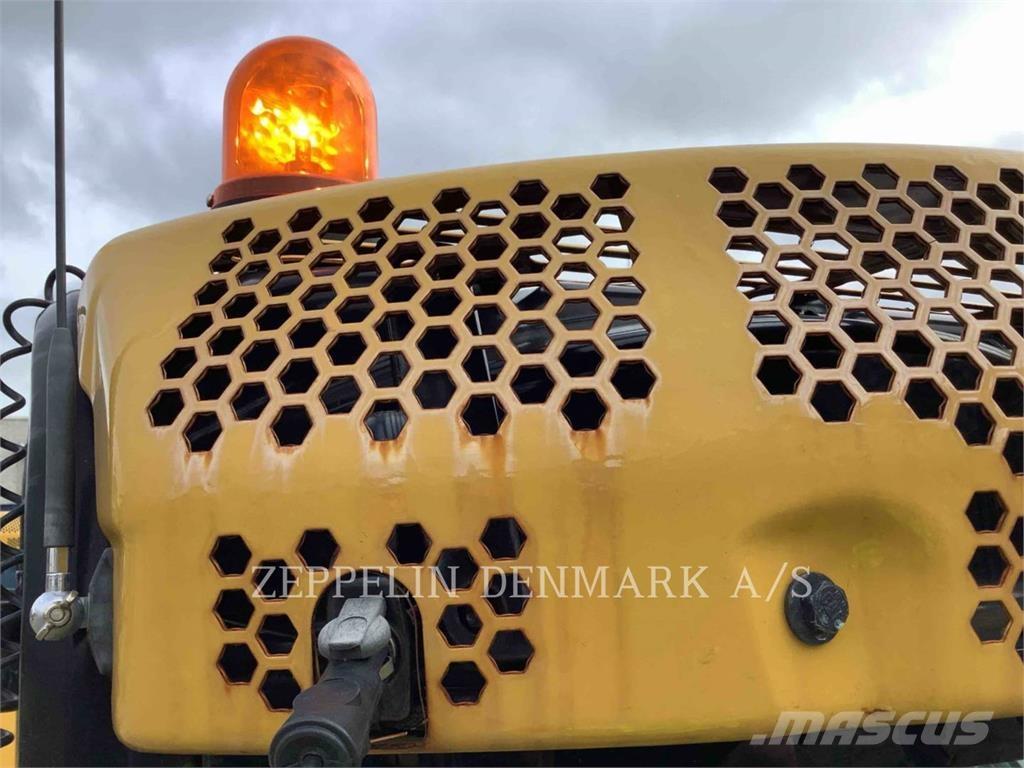 CAT 301.605 Gravemaskiner på larvebånd