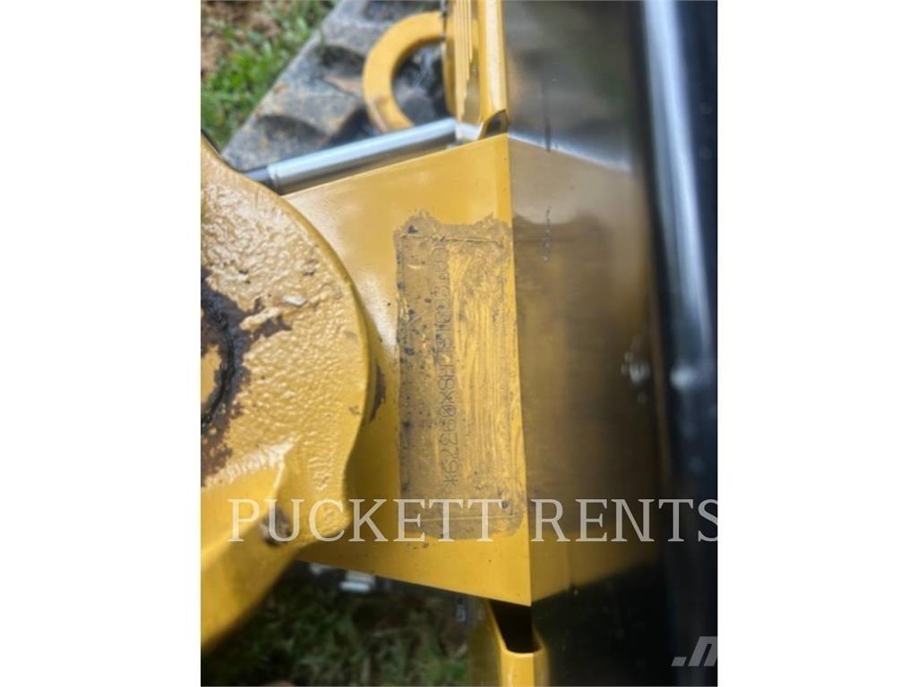 CAT 301.8-05 Gravemaskiner på larvebånd