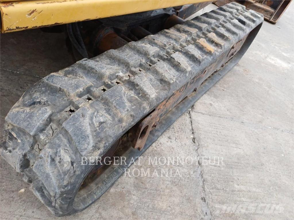 CAT 301.8-05 Gravemaskiner på larvebånd