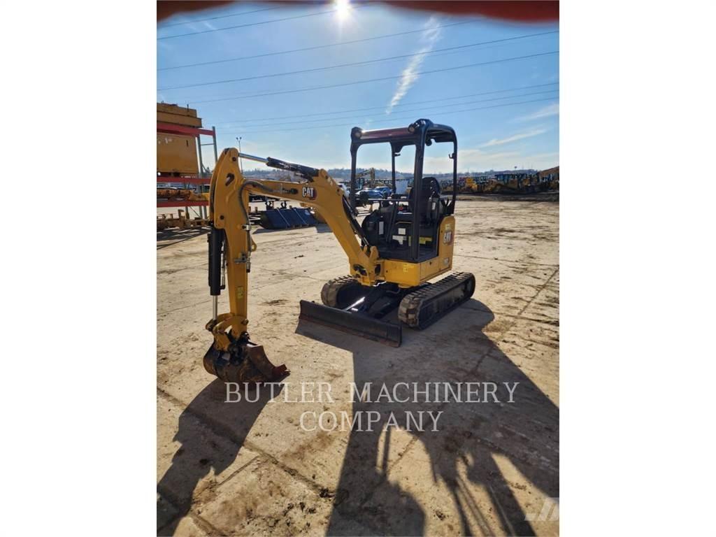 CAT 302-05A CR Gravemaskiner på larvebånd