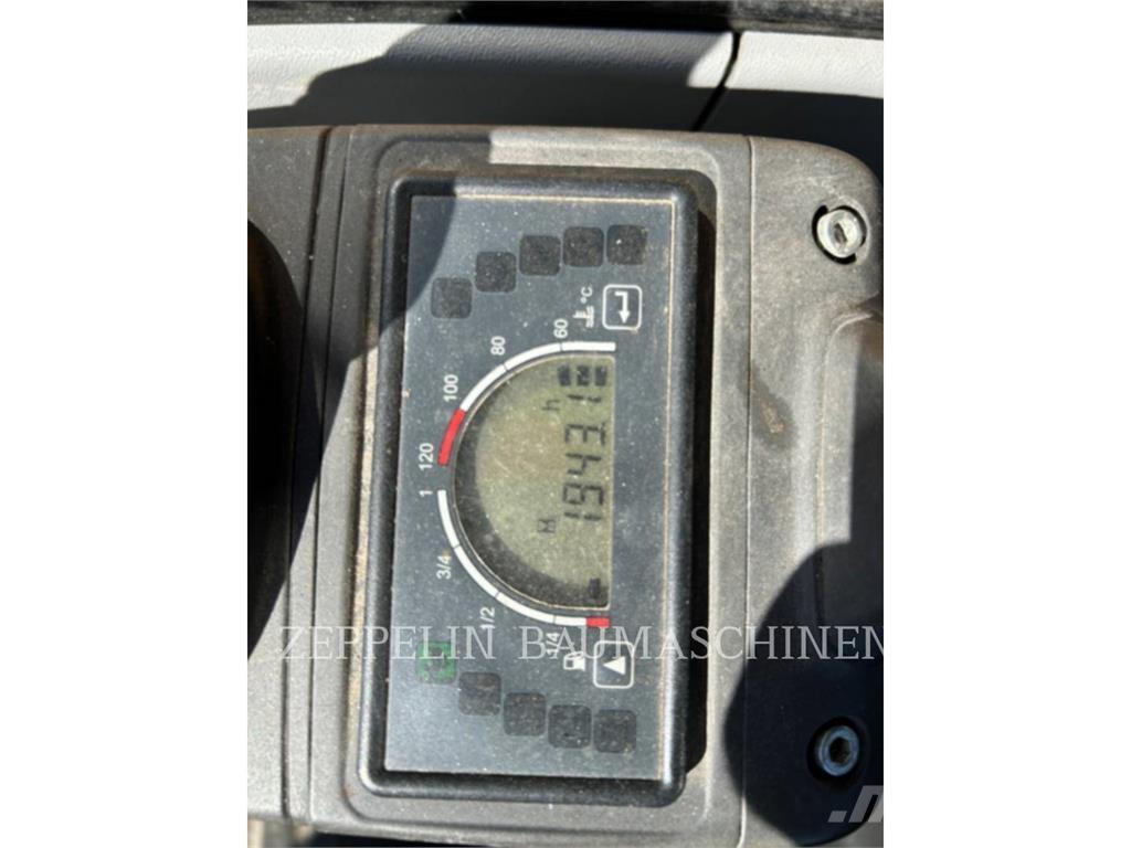 CAT 302.7D Gravemaskiner på larvebånd