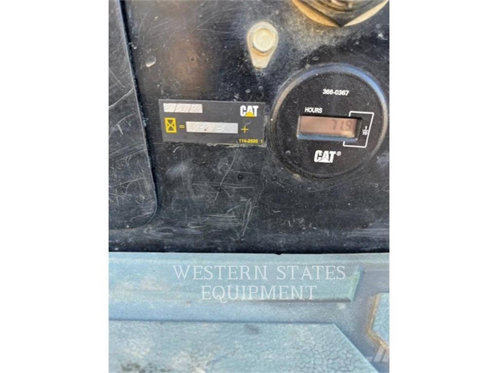 CAT 304E2 Gravemaskiner på larvebånd