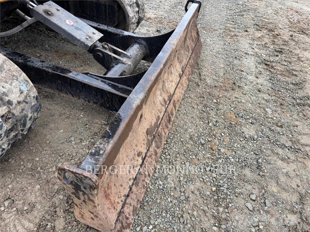 CAT 305 Gravemaskiner på larvebånd