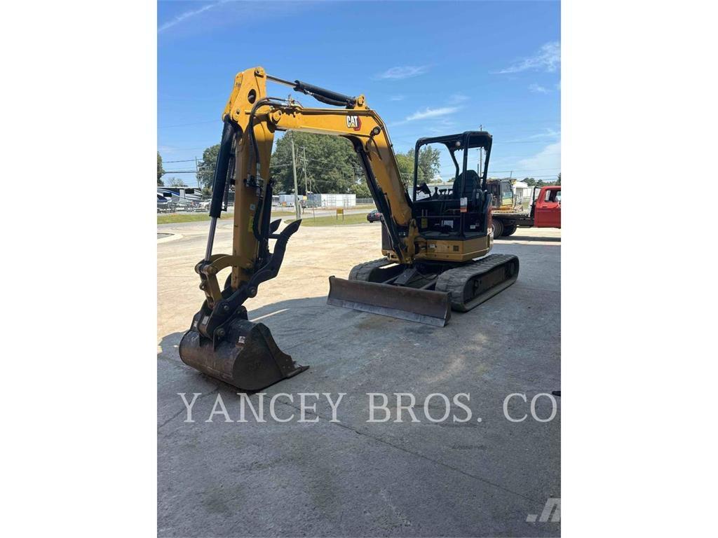 CAT 305 Gravemaskiner på larvebånd