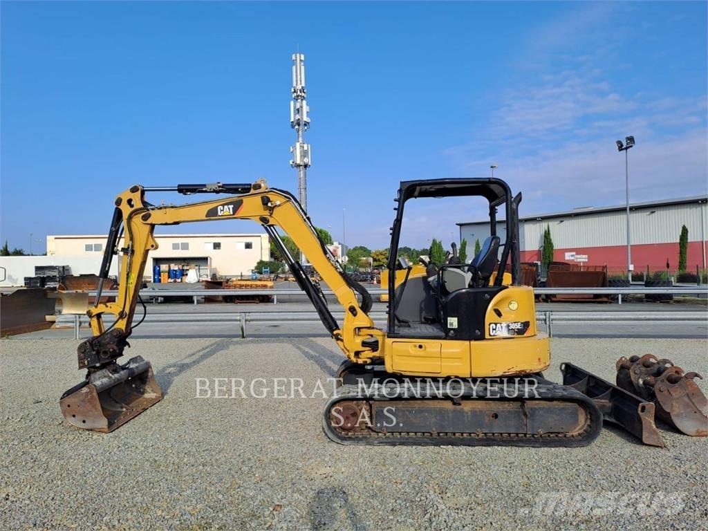 CAT 305E2 Gravemaskiner på larvebånd
