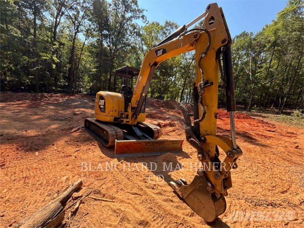 CAT 305E2 Gravemaskiner på larvebånd