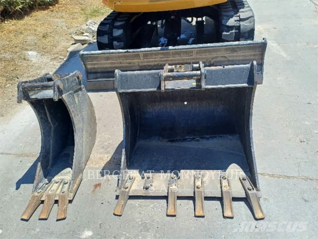 CAT 306 CR Gravemaskiner på larvebånd