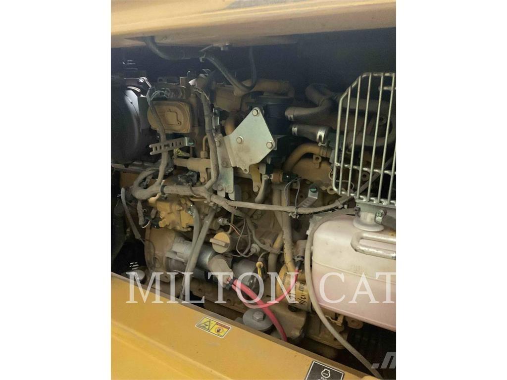 CAT 308 Gravemaskiner på larvebånd