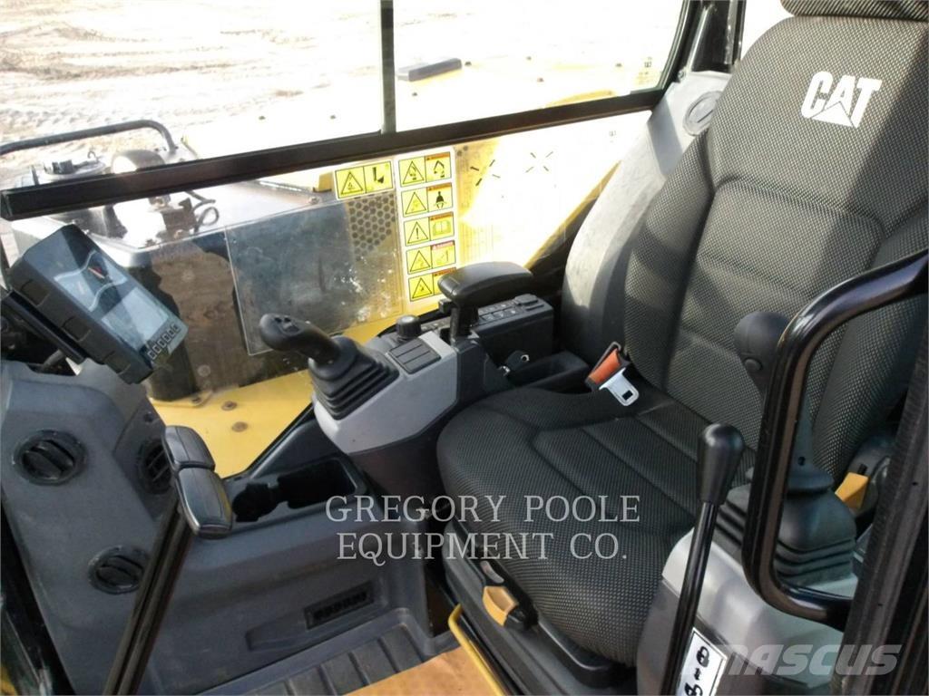 CAT 308 Gravemaskiner på larvebånd