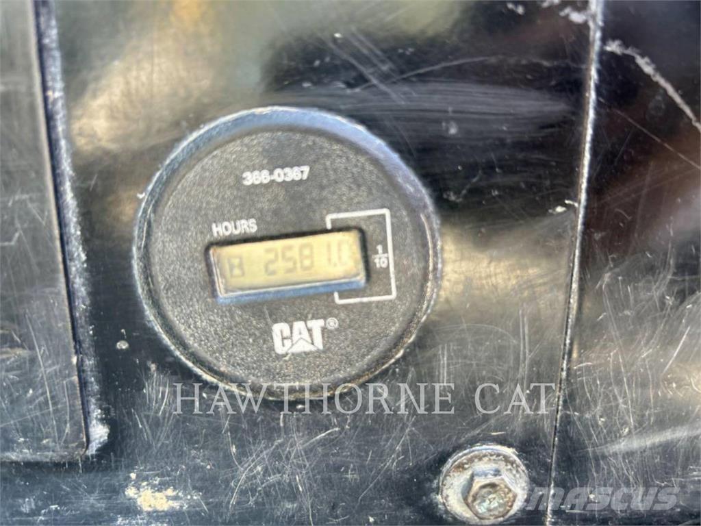 CAT 308E2 Gravemaskiner på larvebånd