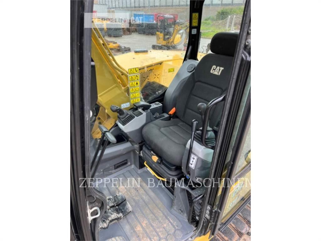 CAT 310 Gravemaskiner på larvebånd