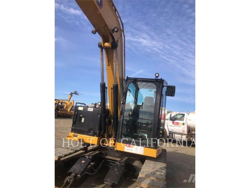 CAT 310 Gravemaskiner på larvebånd
