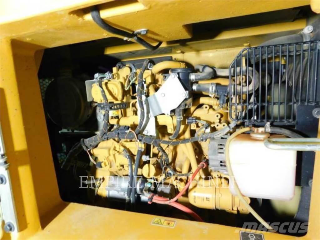 CAT 310-07 Gravemaskiner på larvebånd