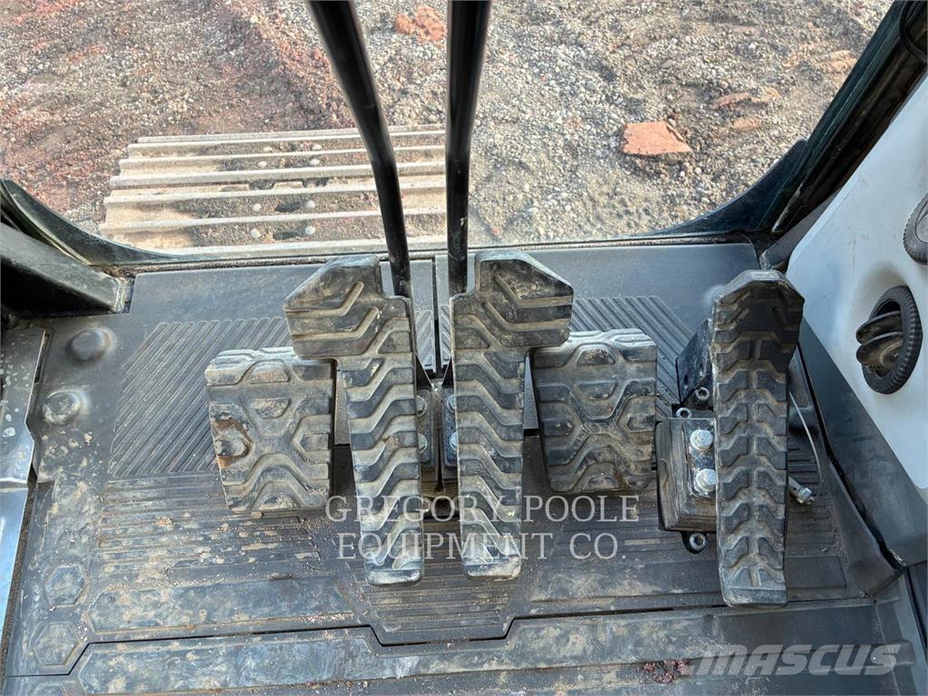 CAT 31307 Gravemaskiner på larvebånd