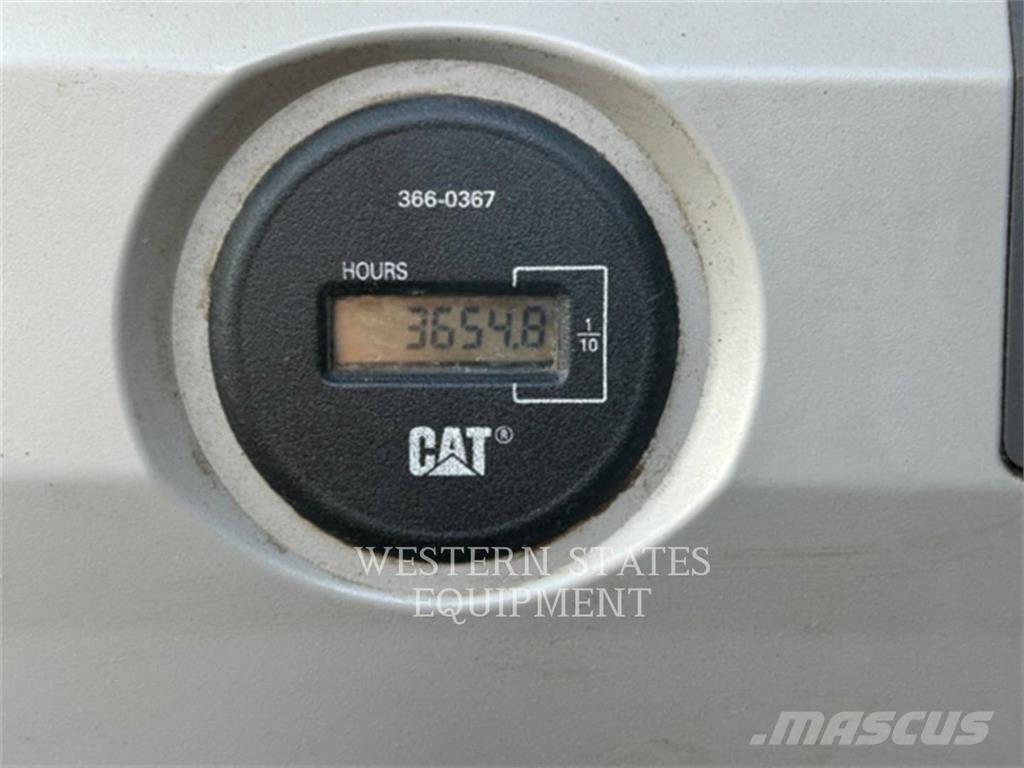 CAT 313F Gravemaskiner på larvebånd