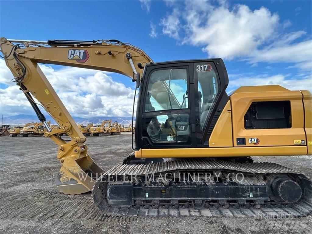 CAT 317 Gravemaskiner på larvebånd