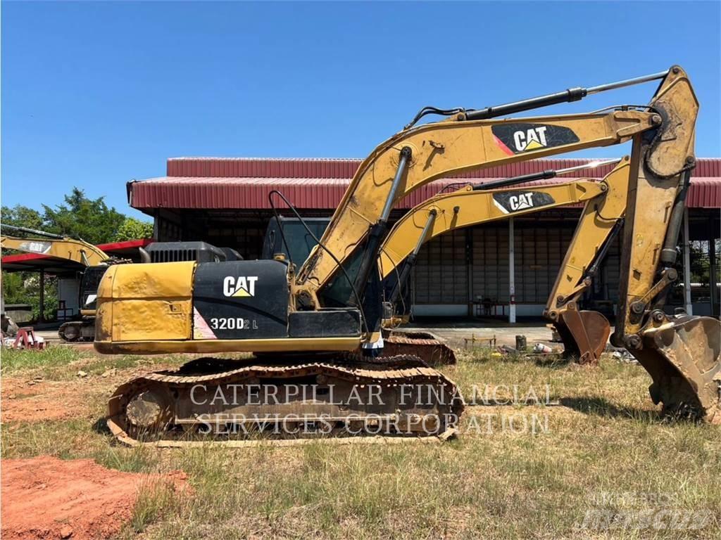 CAT 318D2L Gravemaskiner på larvebånd