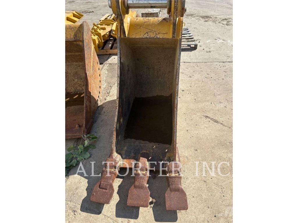 CAT 318FL 2D Gravemaskiner på larvebånd