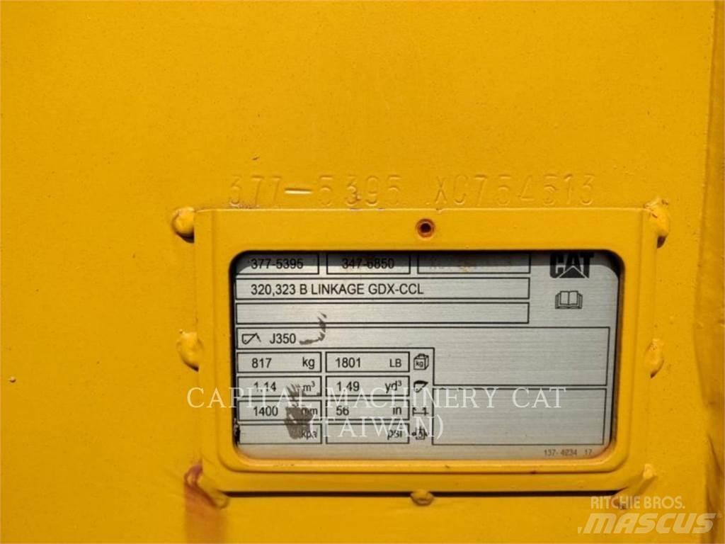 CAT 320 Skovle