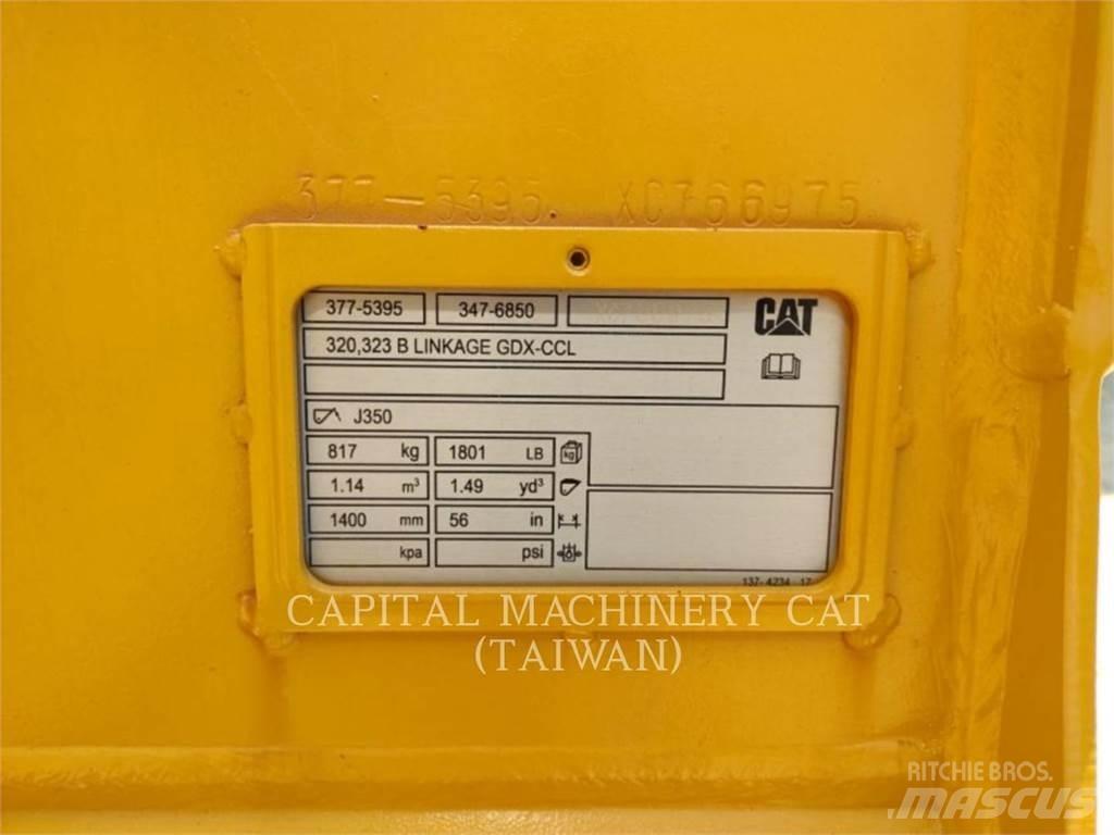 CAT 320 Skovle