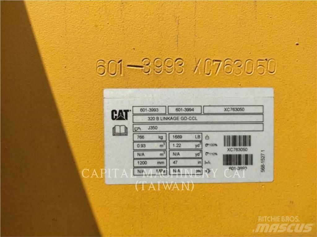CAT 320 Skovle