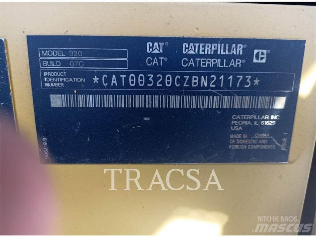 CAT 320 Gravemaskiner på larvebånd