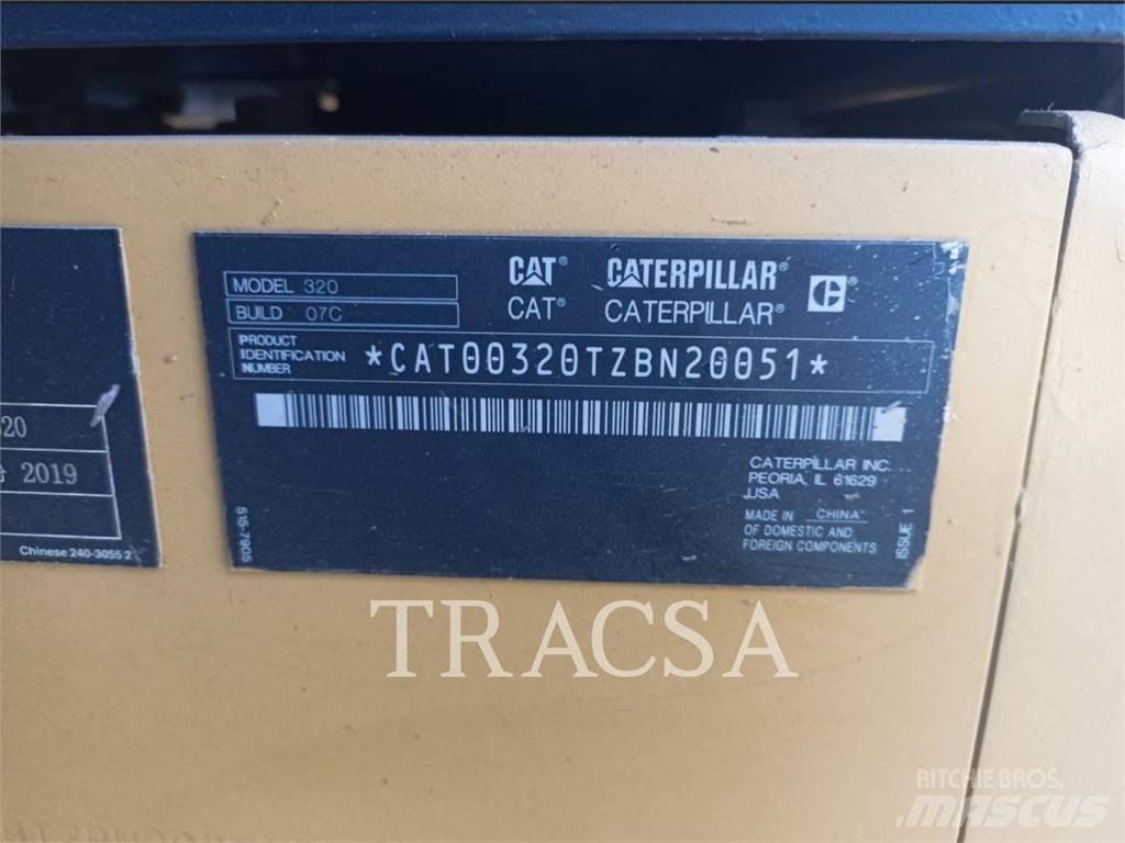 CAT 320 Gravemaskiner på larvebånd