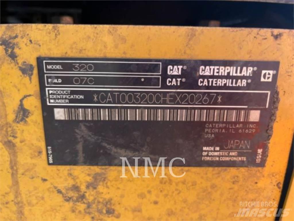 CAT 320 Gravemaskiner på larvebånd