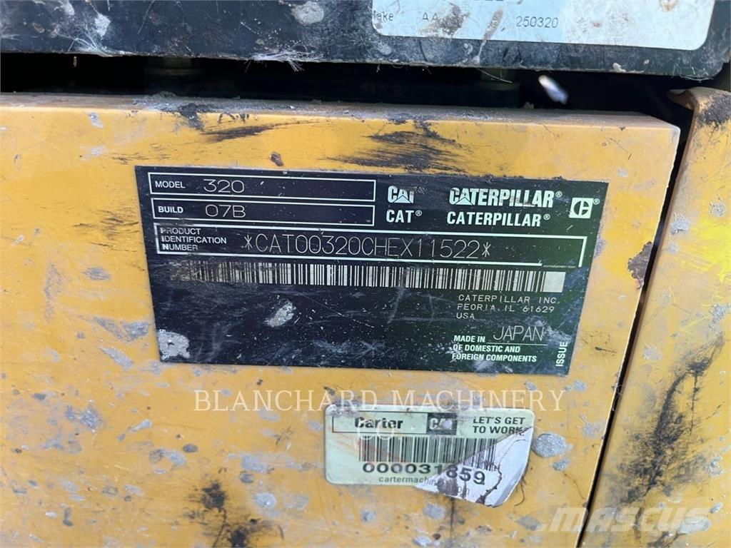 CAT 320 Gravemaskiner på larvebånd